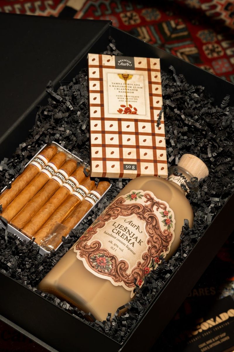 Paket 11 Tertulia Lješnjak