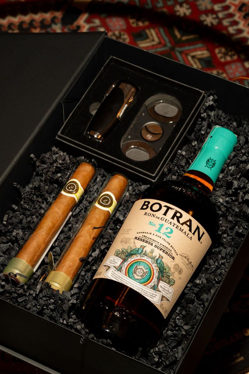 Paket 24 Compadre Botran